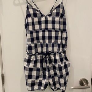 Gingham, low back romper